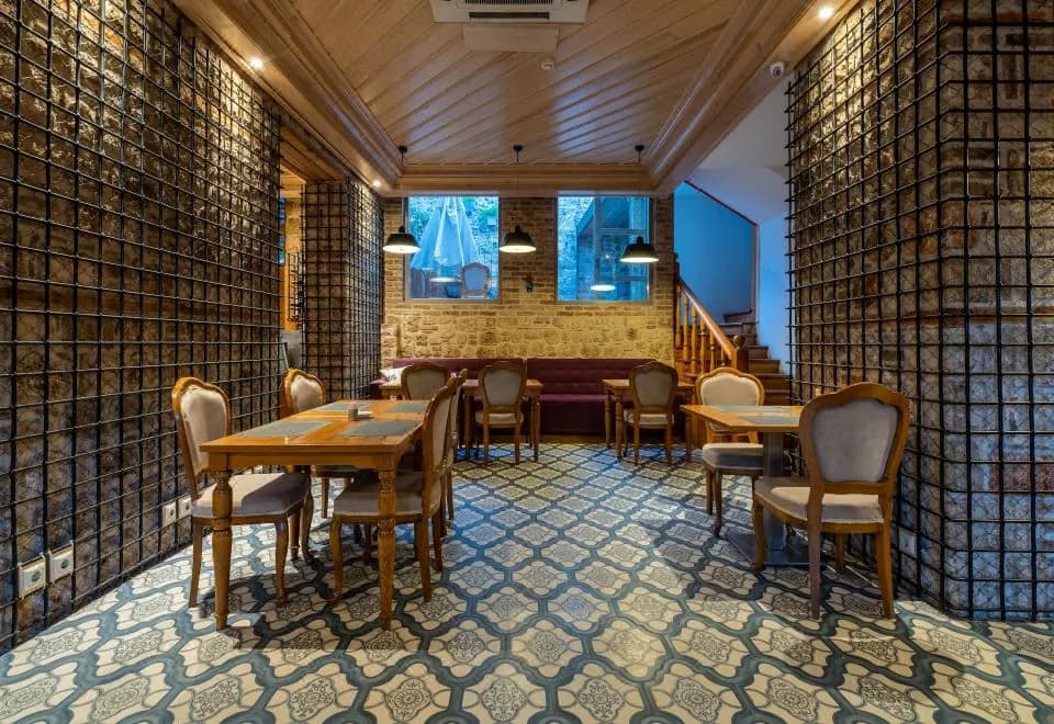 Puding Hotel