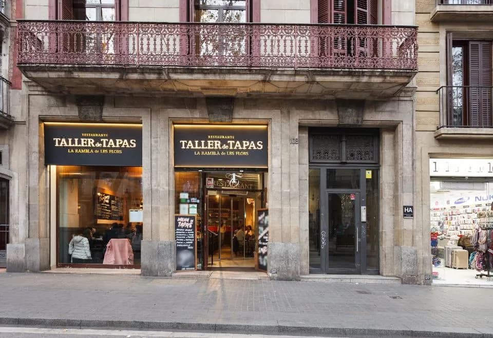 Aparthotel Rambla108