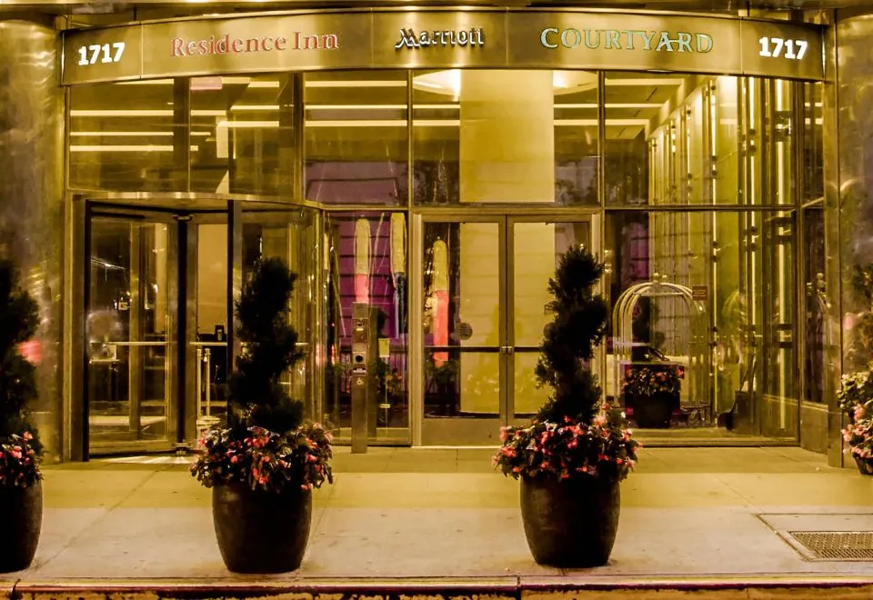Courtyard by Marriott New York Manhattan/Central Park
