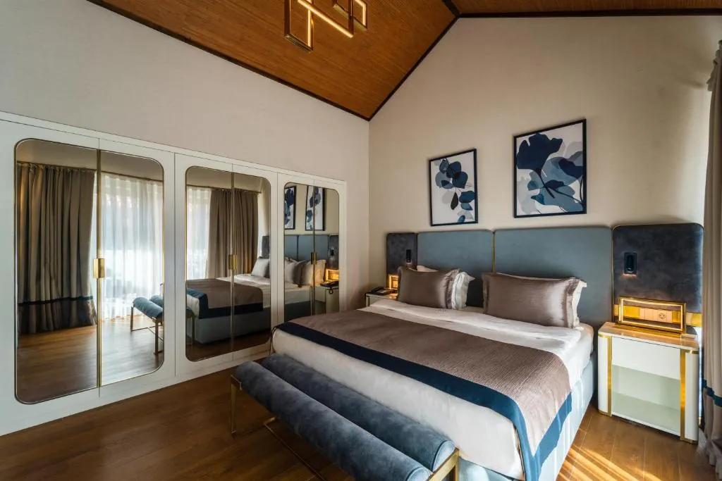 IC Hotels Residence