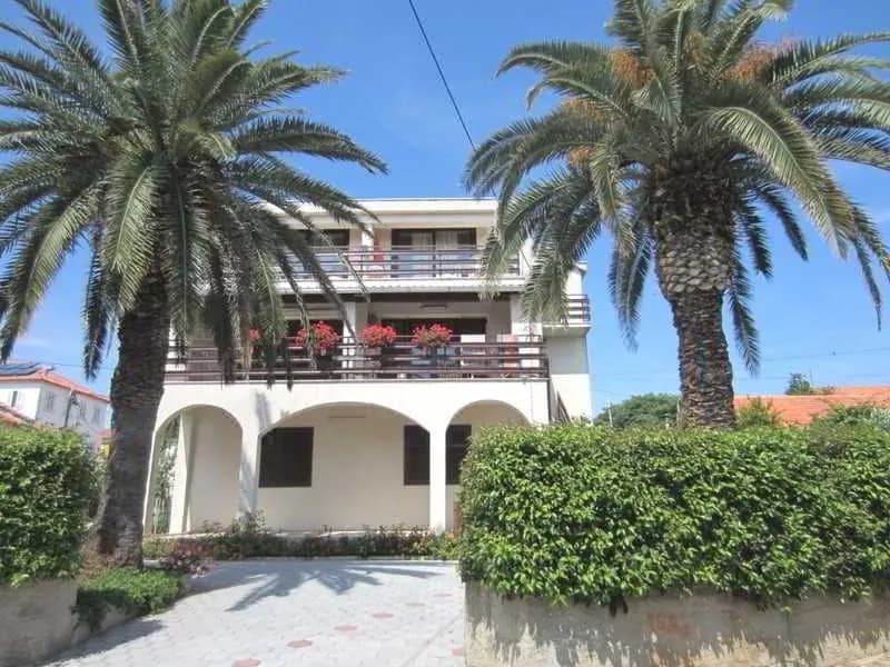 Baresic Apartmani