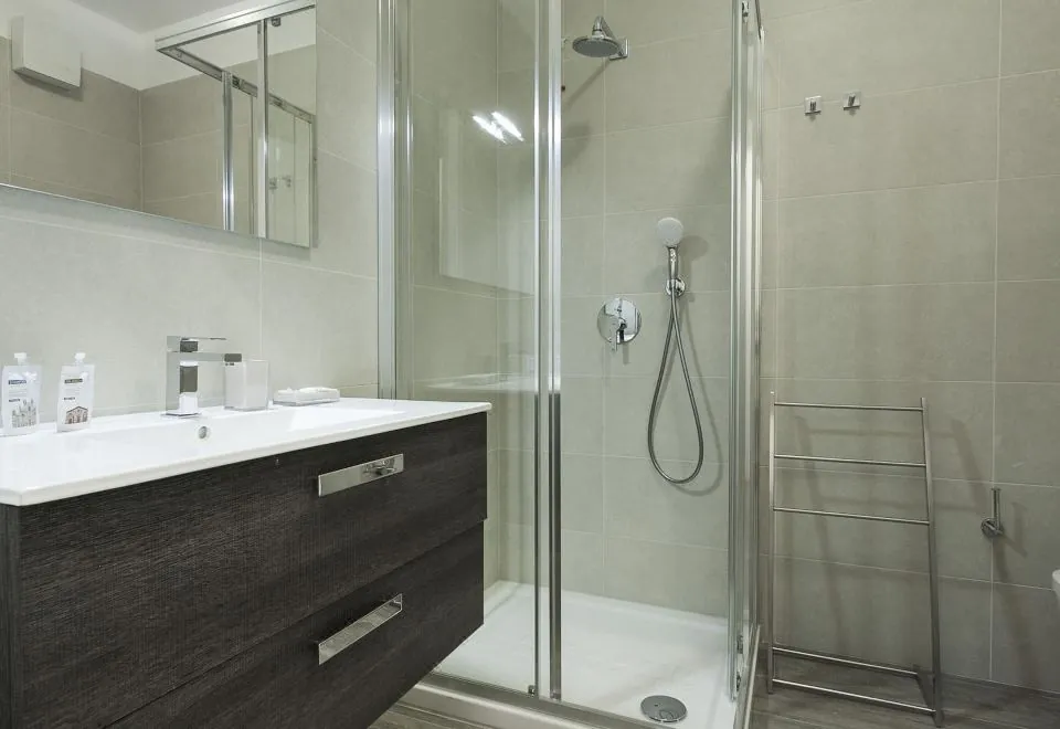 Italianway   - Cadorna 10 - B