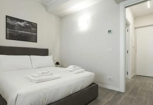 Italianway   - Cadorna 10 - B