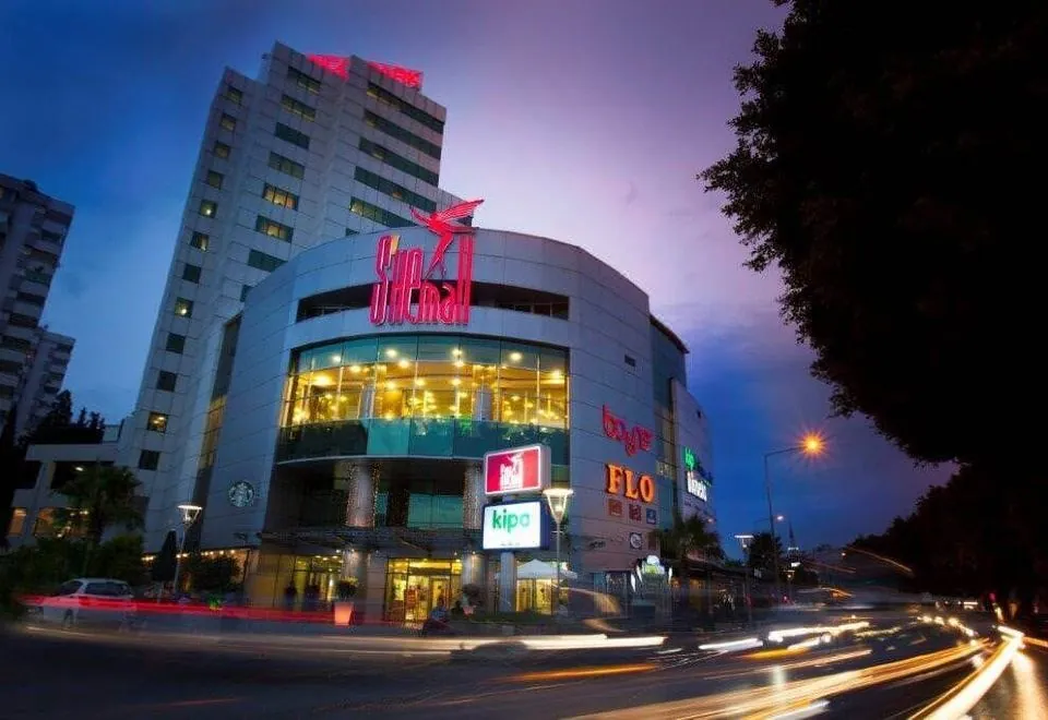 Özgür Hotel