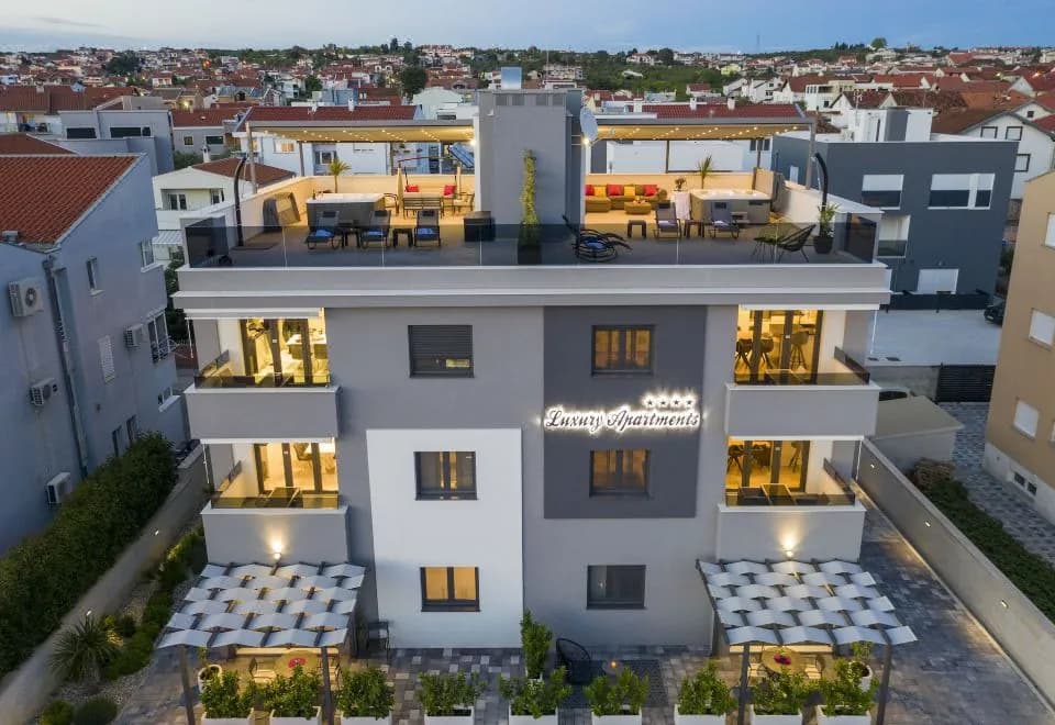 Luxury Majpruz Suites