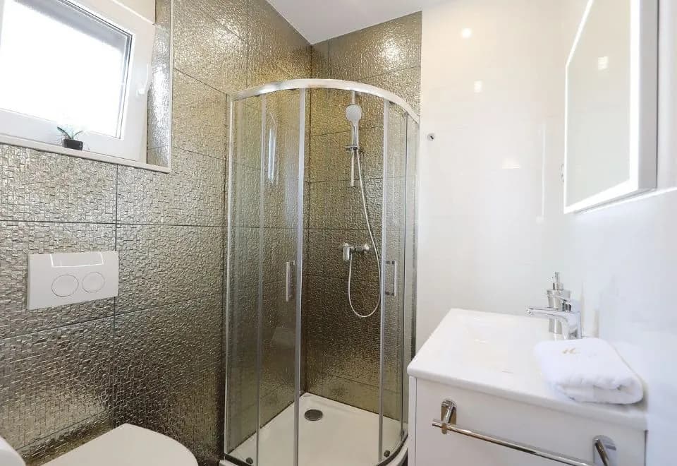 Luxury Majpruz Suites