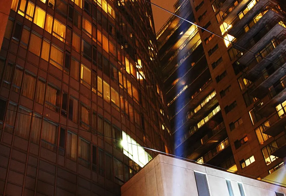 Pantages Hotel Toronto Centre
