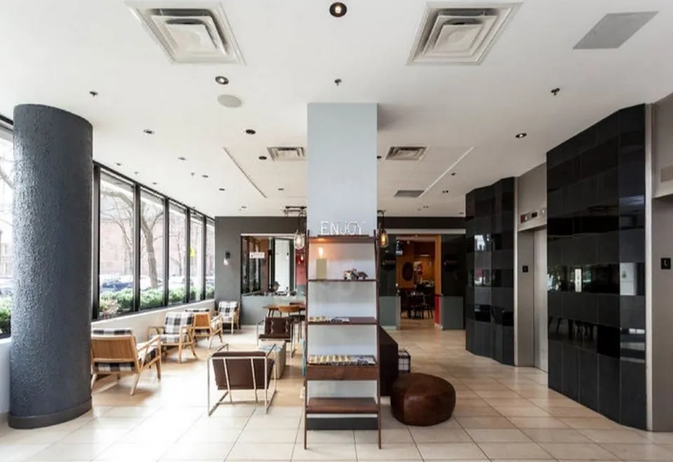 Bond Place Hotel