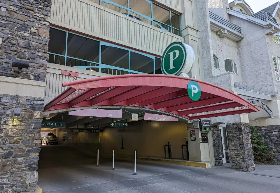King Edward Hotel