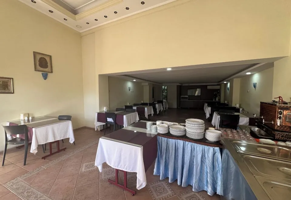 Cihanay Hotel