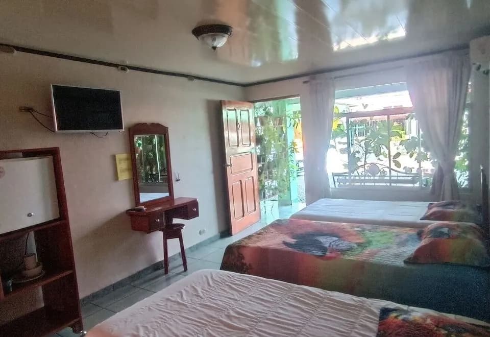 Hotel Fas & Off- Site Thermal Resort