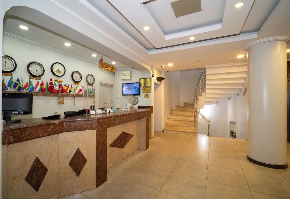 Simper Hotel