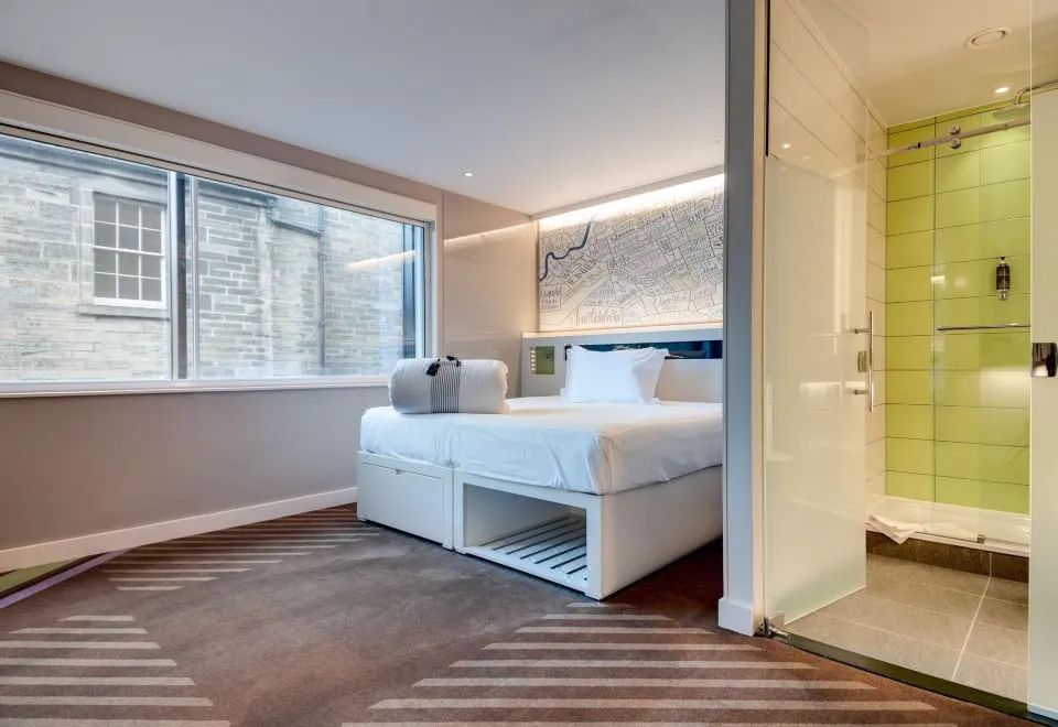 Hub by Premier InnLondon Tower Bridge