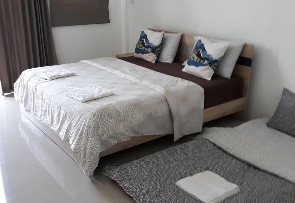 Sukhumvit 50 hostel