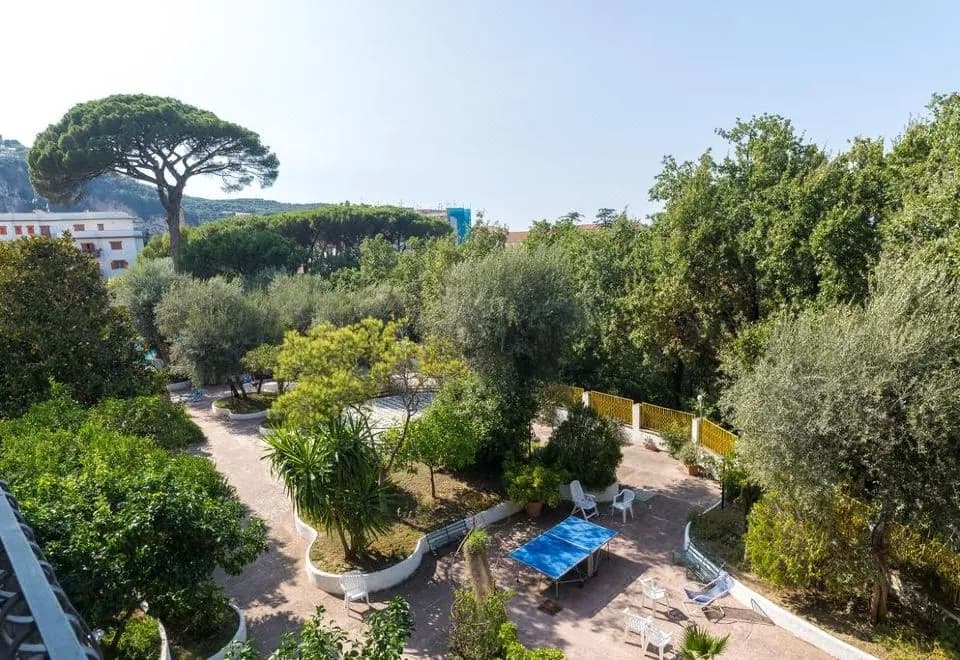 Sorrento Pool&Suites
