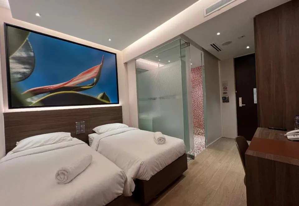 Lion Peak Hotel Raffles