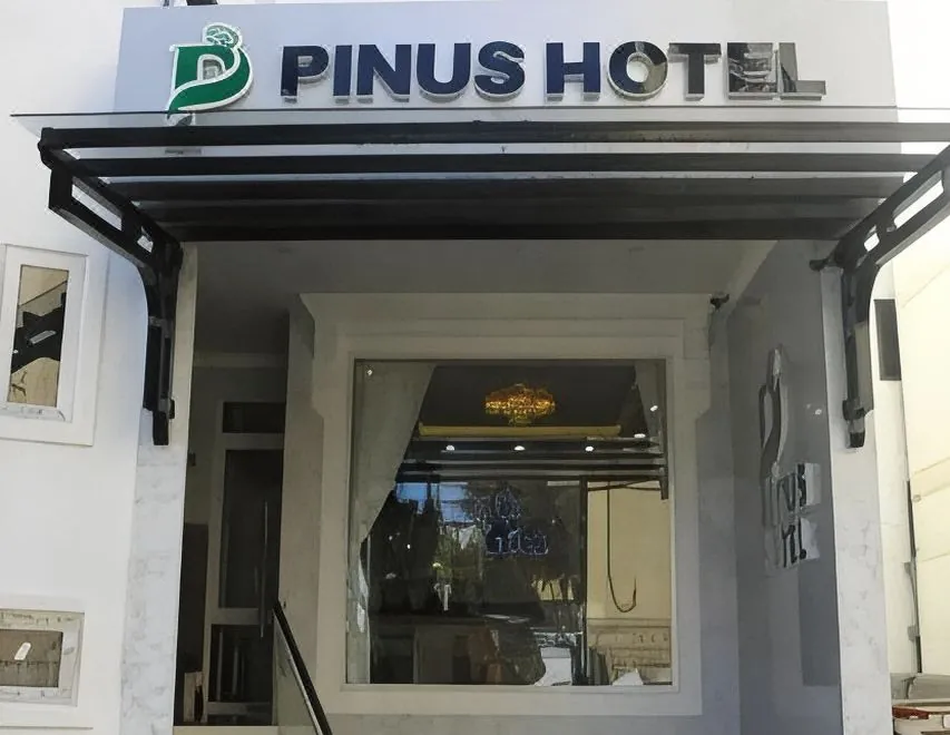 Pinus Hotel