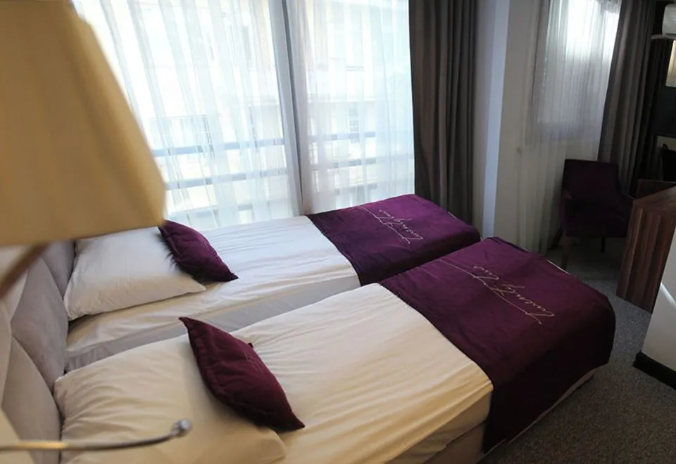 The22 Hotel