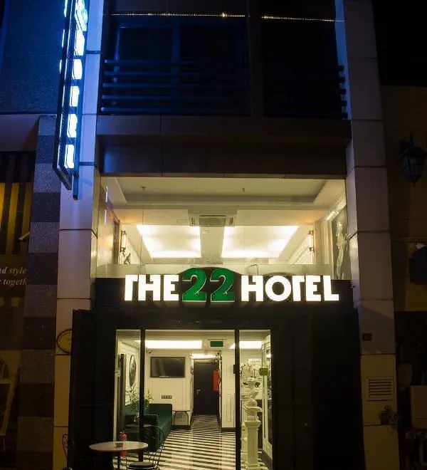 The22 Hotel