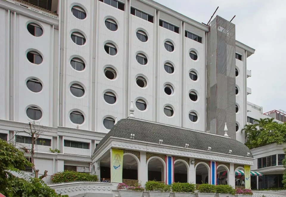 Grace Hotel