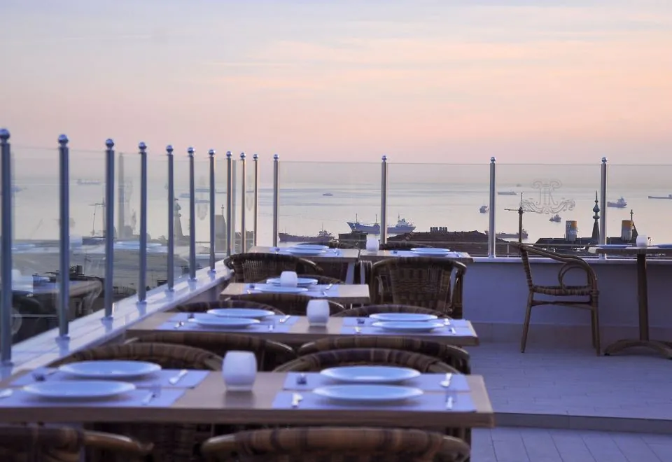 Divani Ali Hotel