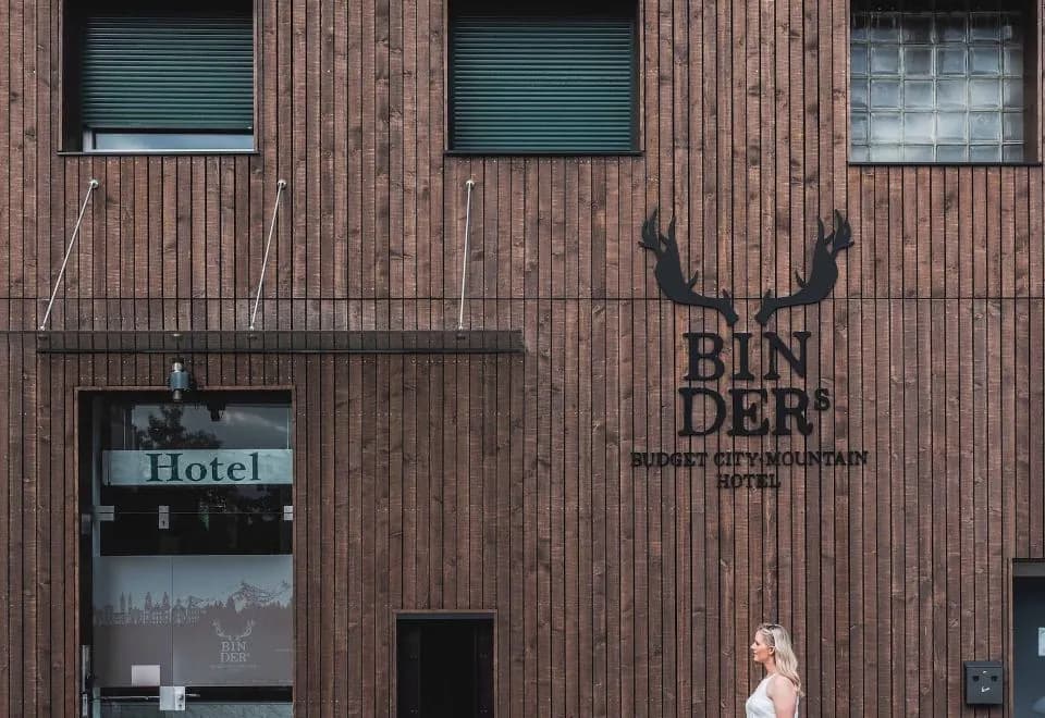 Binders Budget City-Mountain Hotel