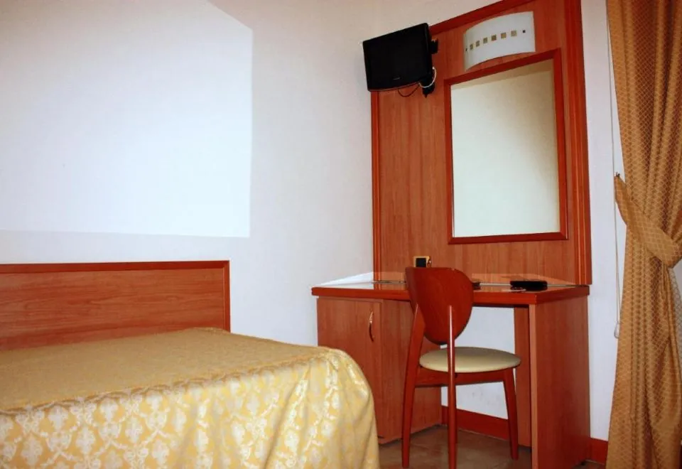 Piccolo Hotel