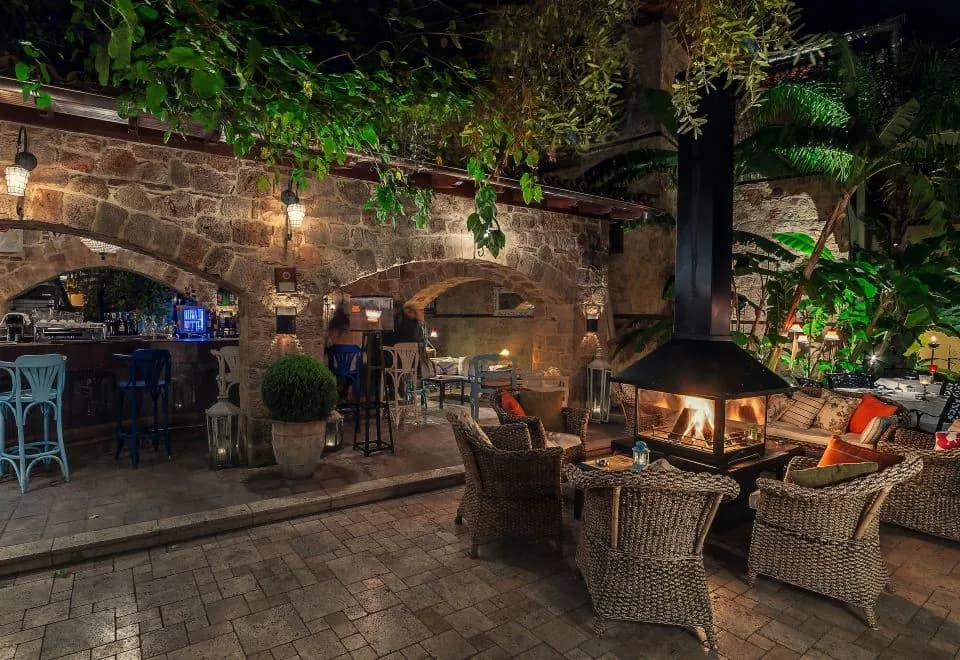Tuvana Hotel