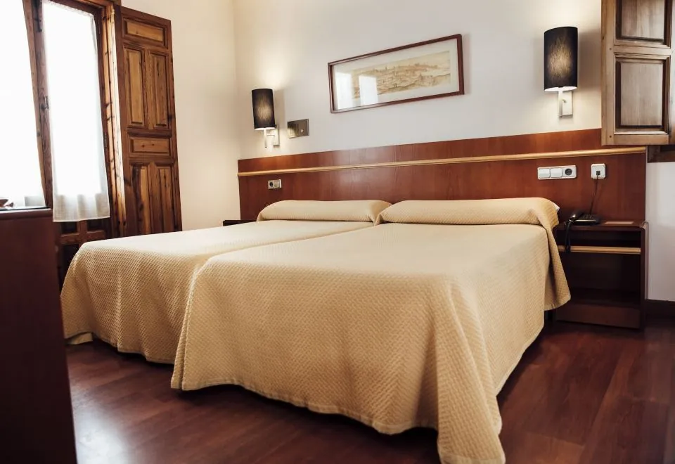 Hotel Santa Isabel
