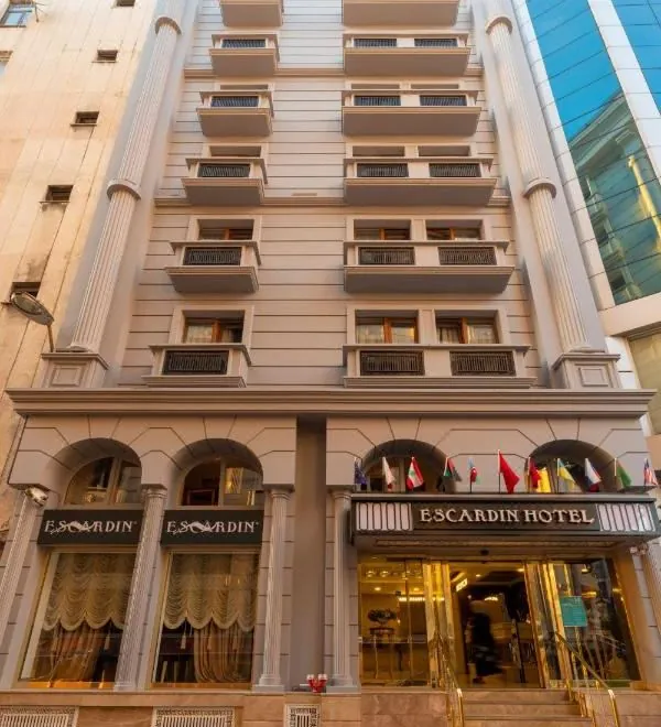 Eskar Hotel