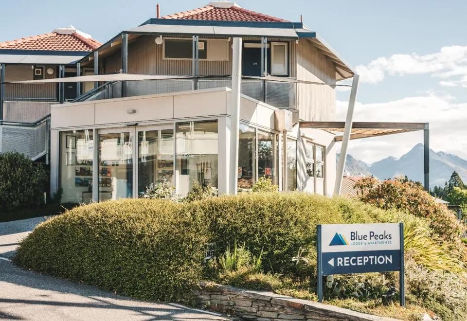 Blue Peaks Apartments