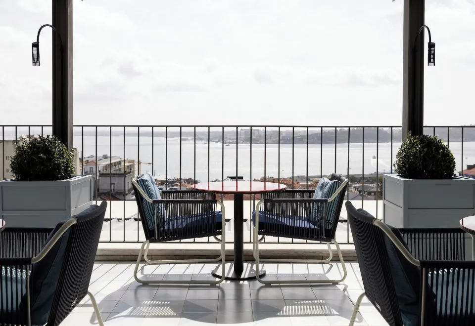 Bairro Alto Hotel