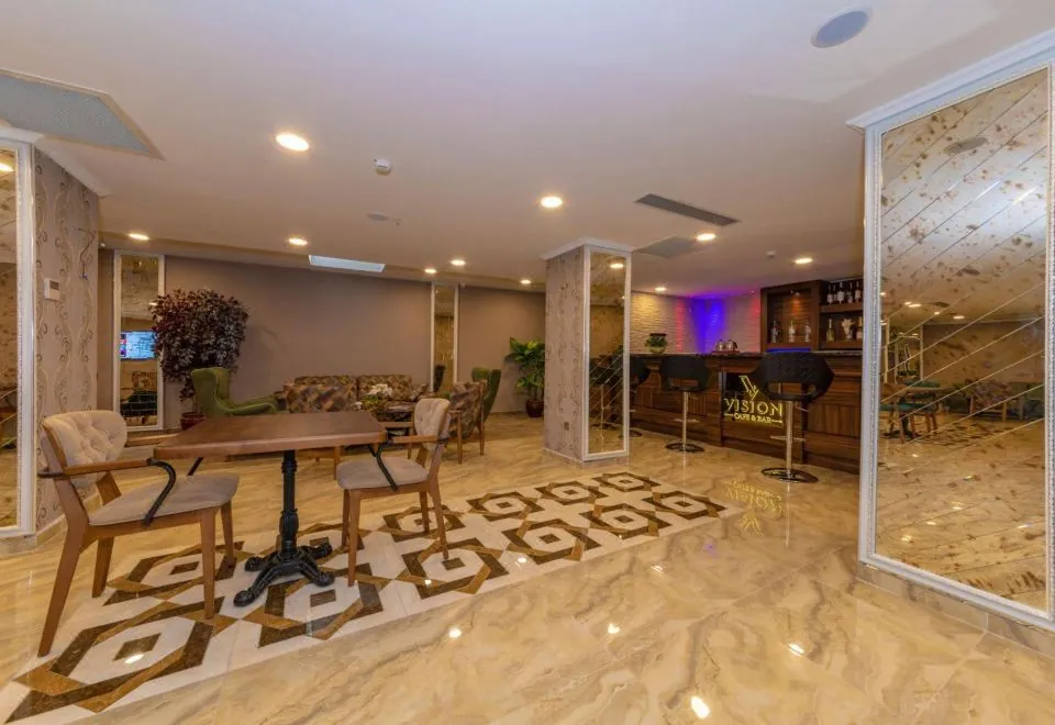 Vision Deluxe Hotel