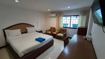 At Bangkok Hotel