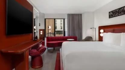 Revery Toronto Downtown, Curio Collection by Hilton