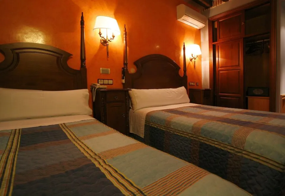 Hostal Victoria I