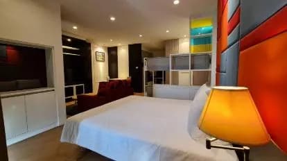 The Sunreno Hotel Sha