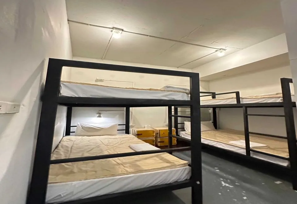 Gotum Hostel 2 & Money Exchange