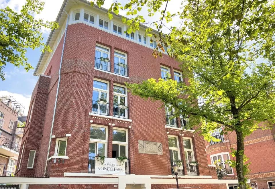 Dutch Design Hotel Vondelpark