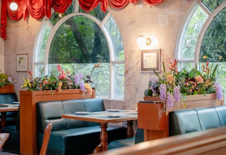 Elizabeth Hotel