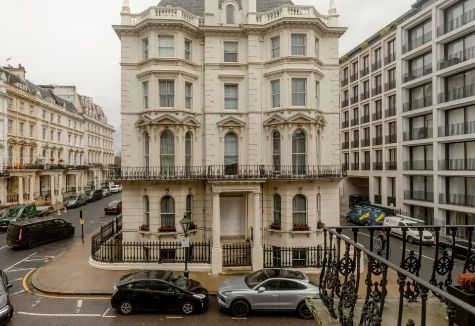 Kensington House Hotel