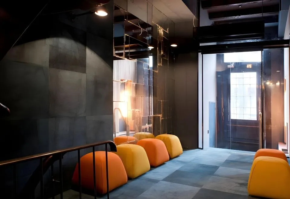 PH Hotel Oosteinde