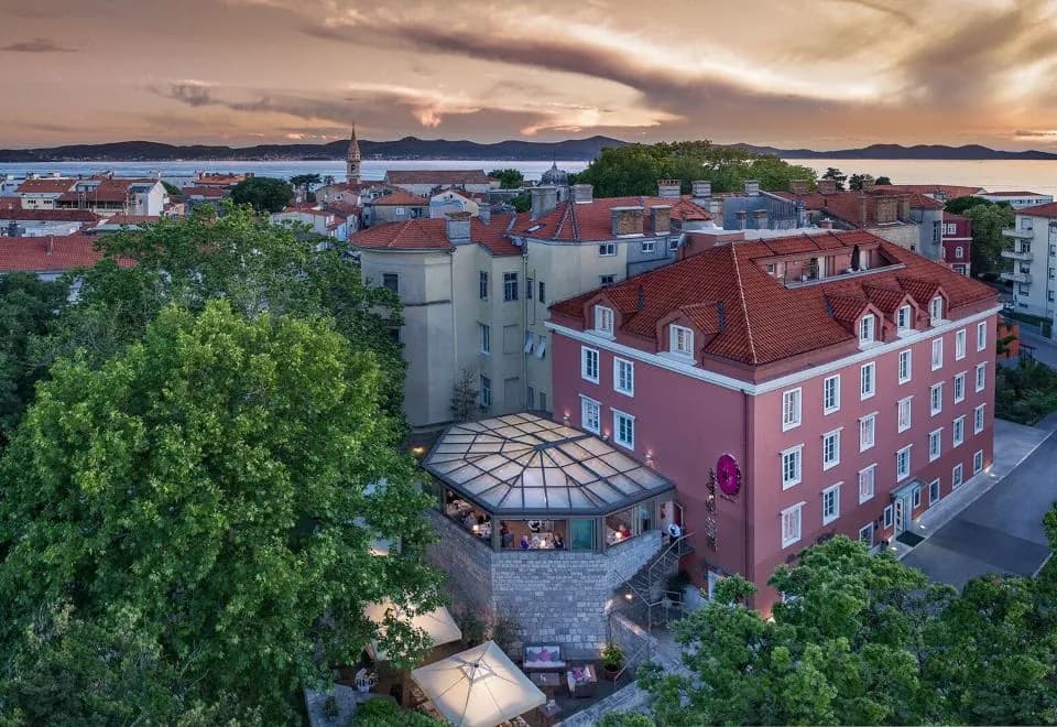 Bastion Heritage Hotel - Relais & Châteaux