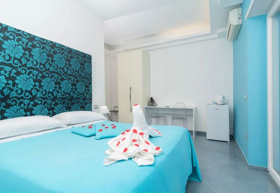 Emily Suites Sorrento