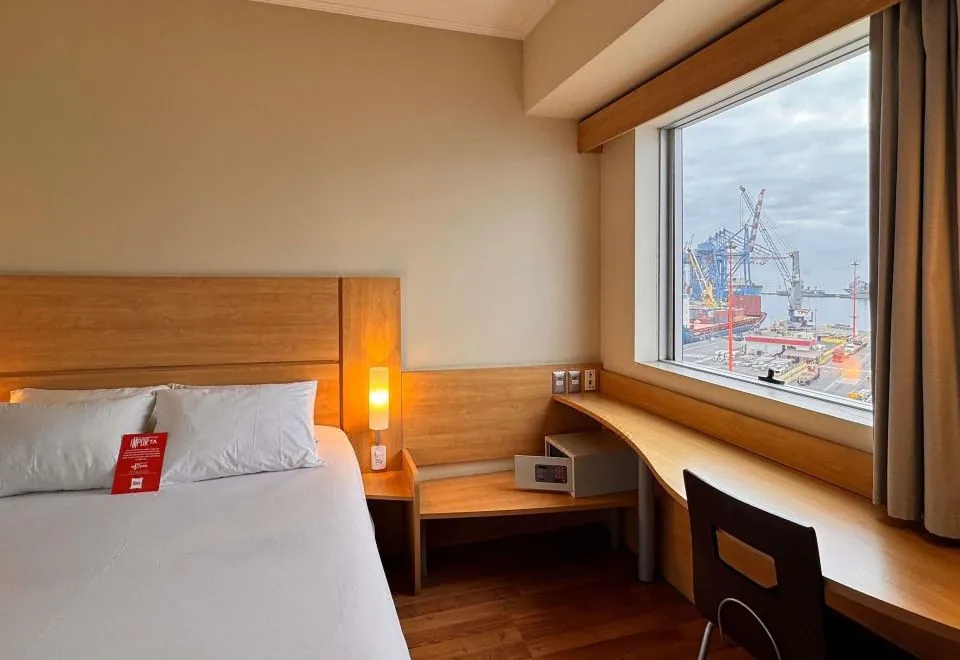Ibis Valparaiso