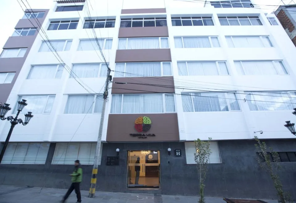 Tierra Viva Puno Plaza