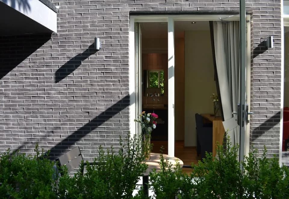 Alp Hotel