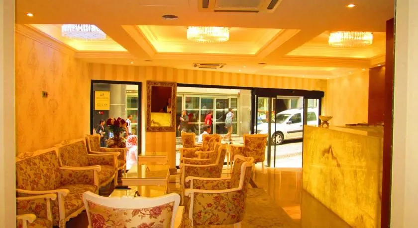 The Newport Hotel