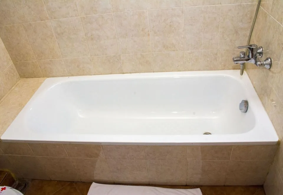 Hotel Lakefield