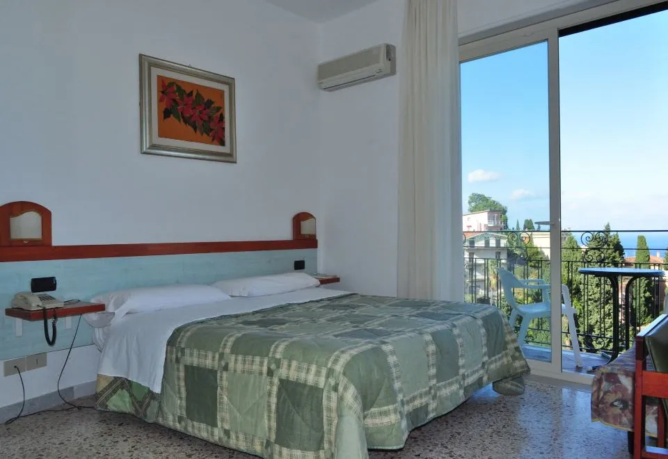 Hotel Condor
